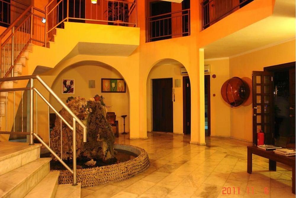 Ataer Hotel Antalia Esterno foto