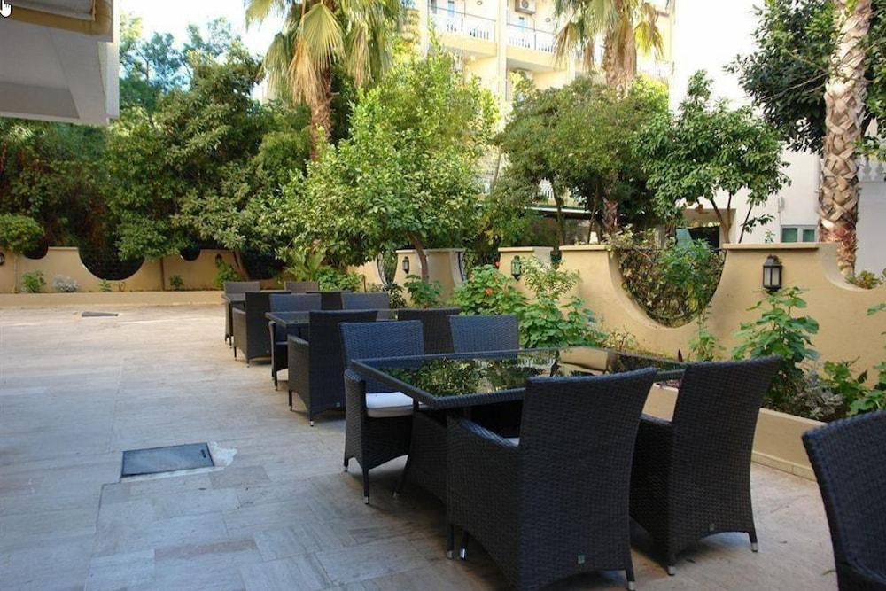 Ataer Hotel Antalia Esterno foto