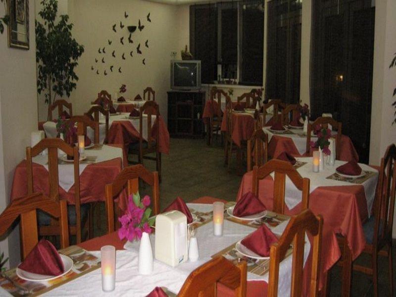 Ataer Hotel Antalia Esterno foto