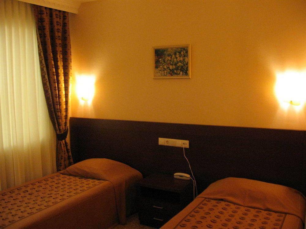 Ataer Hotel Antalia Esterno foto