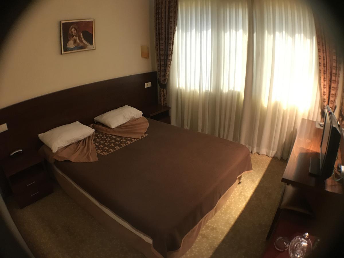 Ataer Hotel Antalia Esterno foto